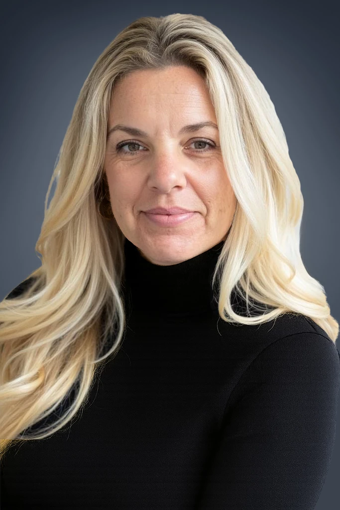 Carrie Capouellez